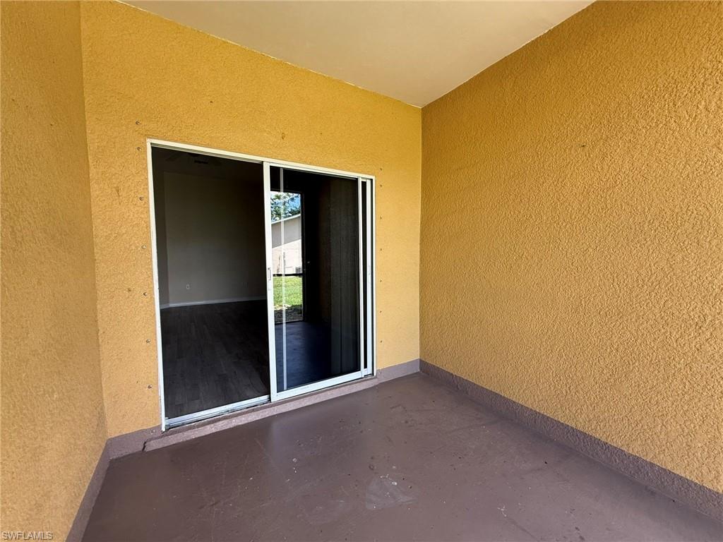 102 Cultural Park Blvd S Property Photo 18