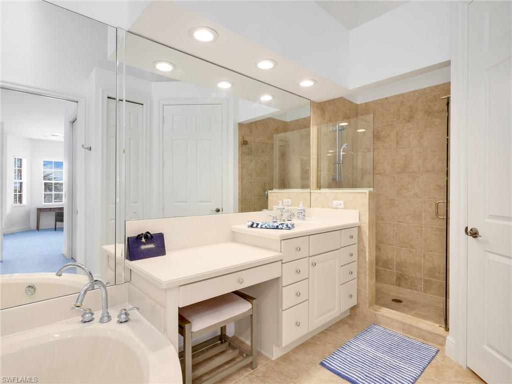 6422 Legacy Cir 704 Property Photo 23