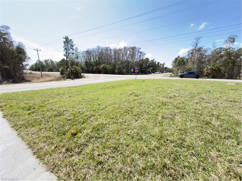 945 Homestead Rd S Property Photo 27