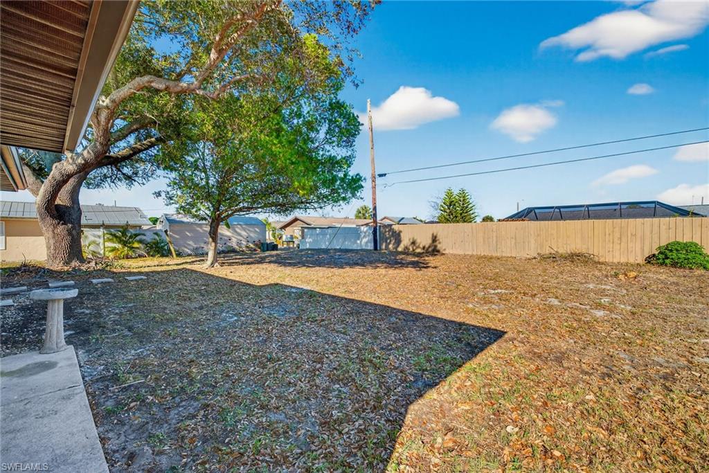 876 Linnaen Ter Nw Property Photo 26