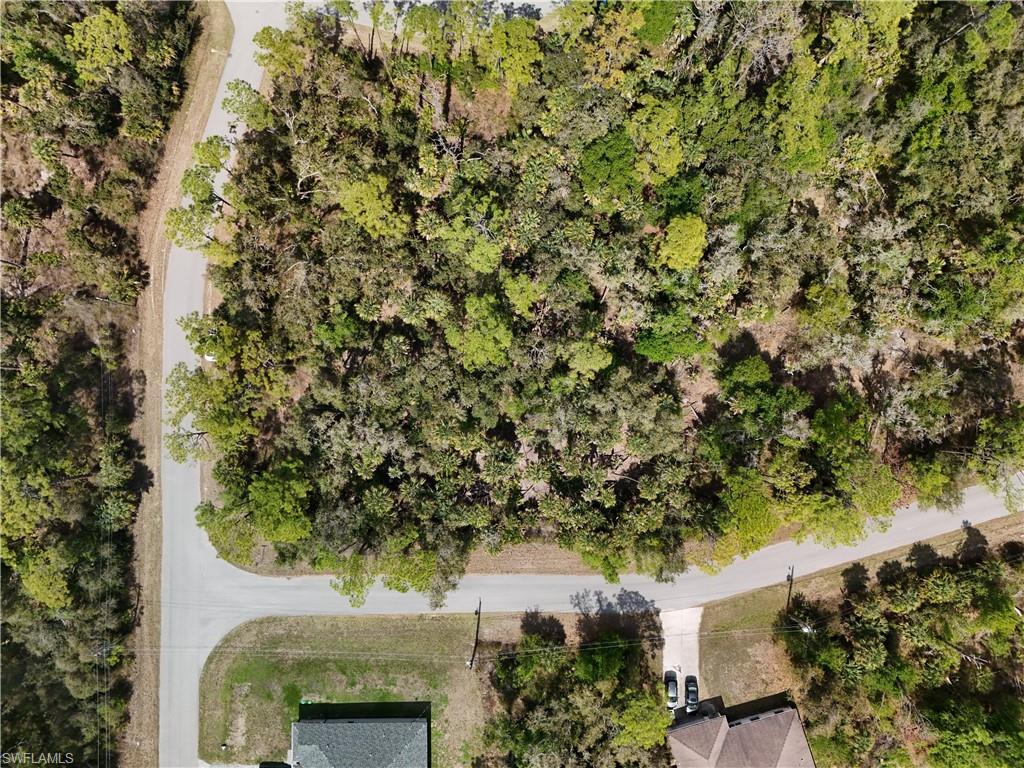 Landry Ave Property Photo 18