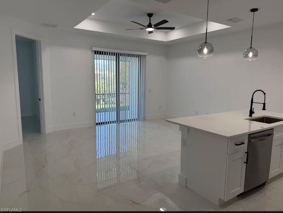 4561 Golfview Blvd W Property Photo 4