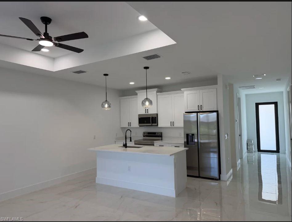 4561 Golfview Blvd W Property Photo 6
