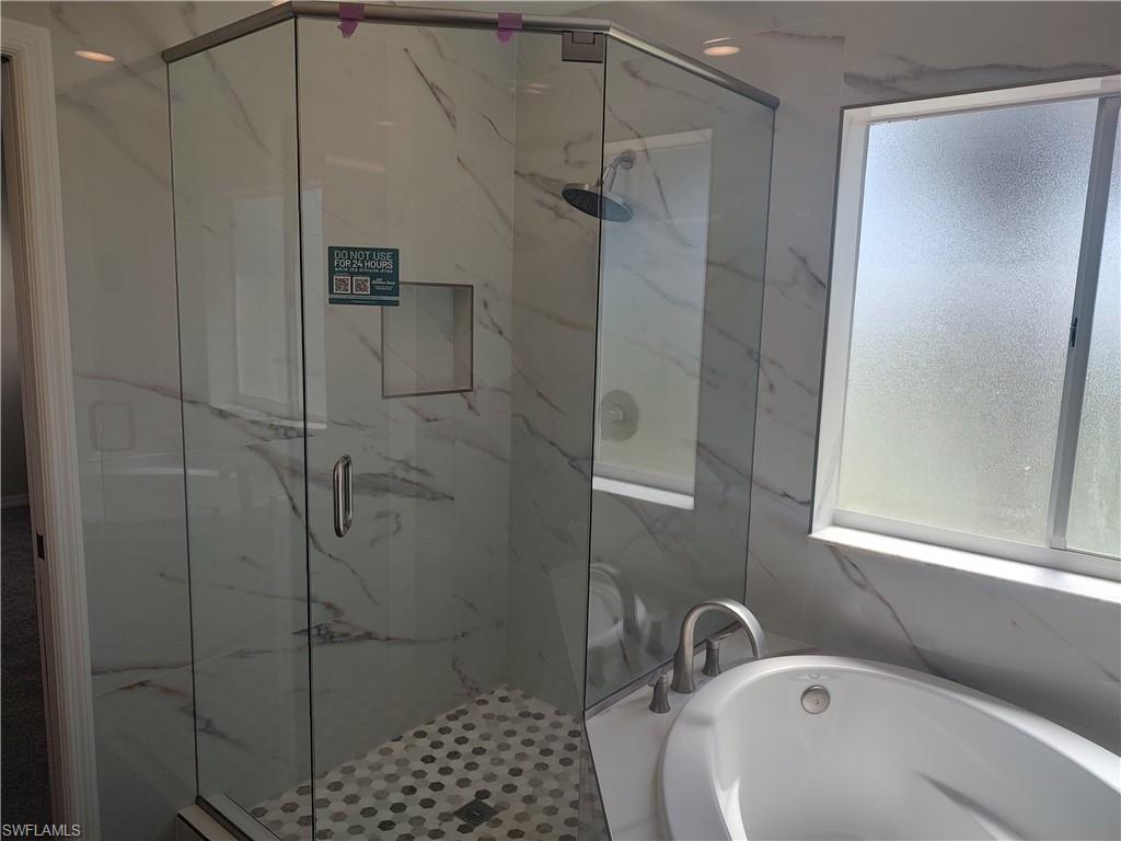 2434 Laurentina Ln Property Photo 8