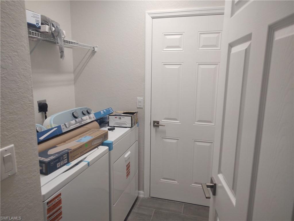 2434 Laurentina Ln Property Photo 17