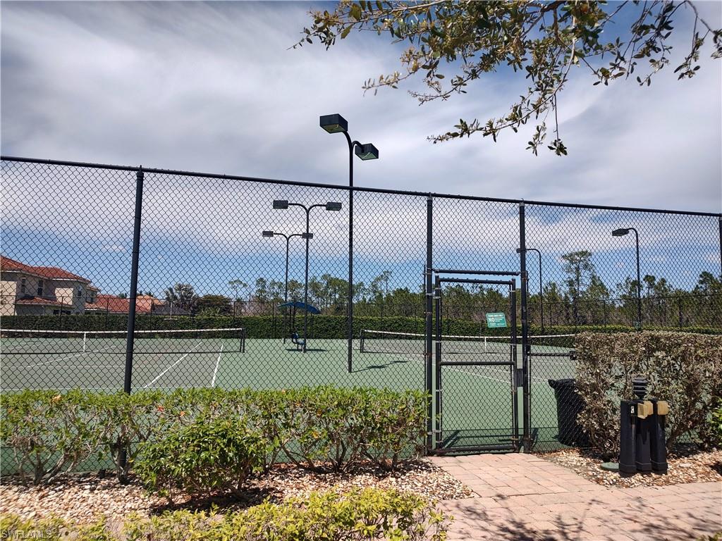 2434 Laurentina Ln Property Photo 23