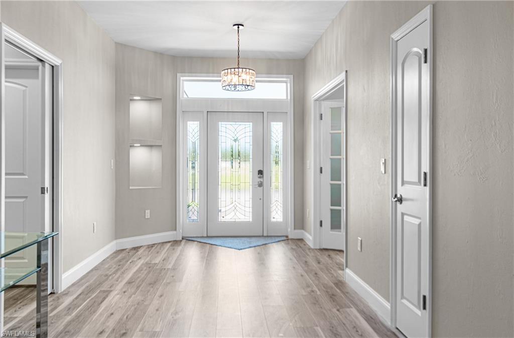 2016 Oxford Ridge CIR Property Photo 1
