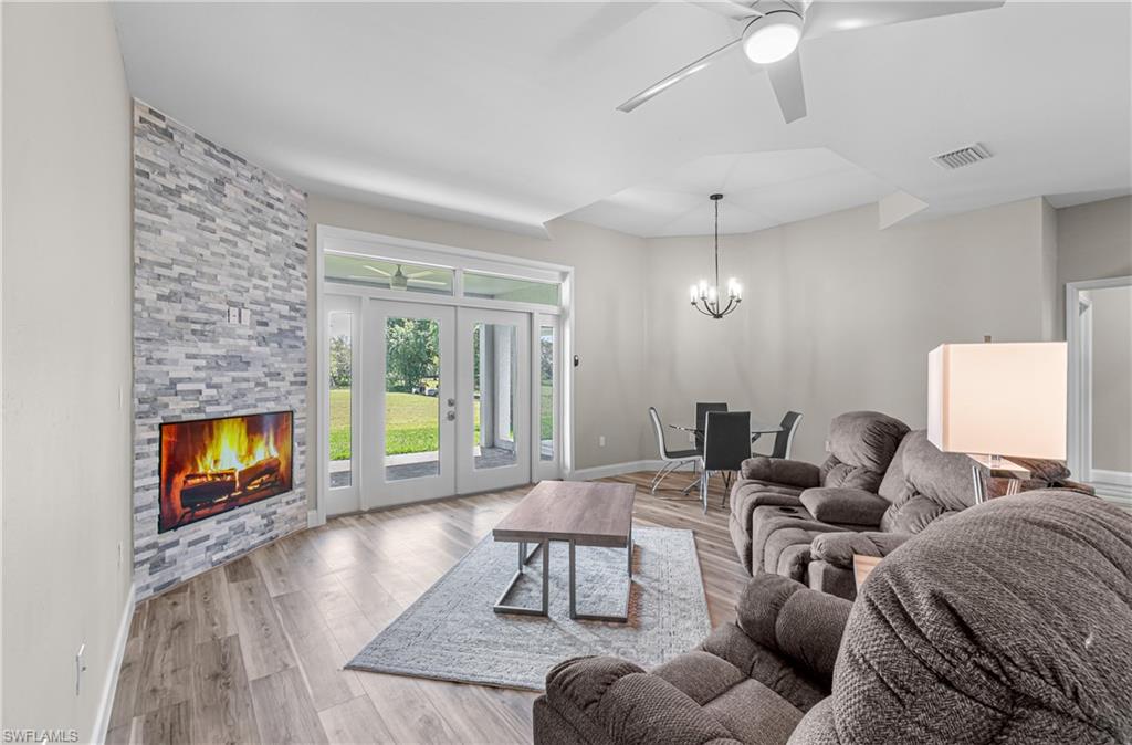 2016 Oxford Ridge Cir Property Photo 9