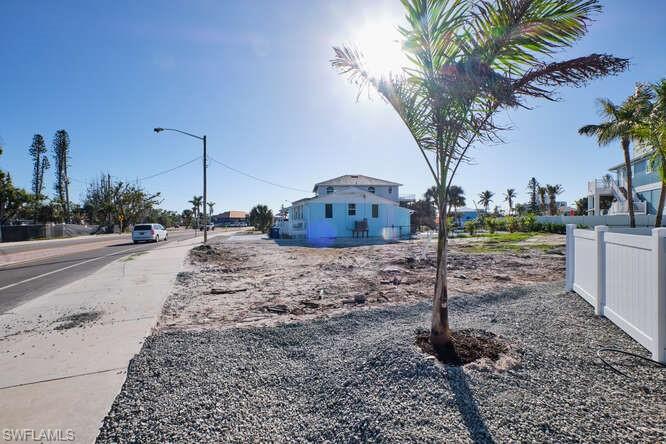 6020 Estero Blvd Property Photo 6