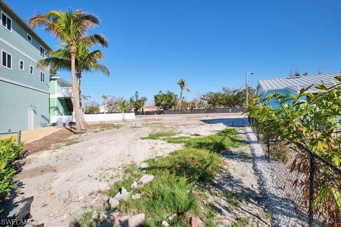 6020 Estero Blvd Property Photo 9