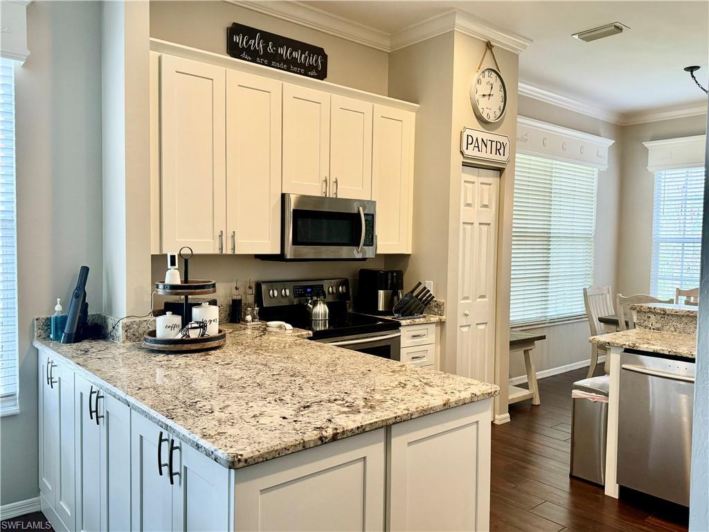 1061 Egrets Walk Cir 201 Property Photo 6