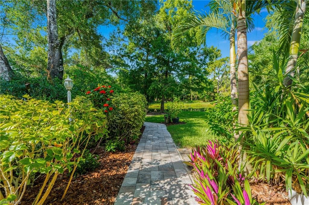 13672 Pine Villa Ln Property Photo 15