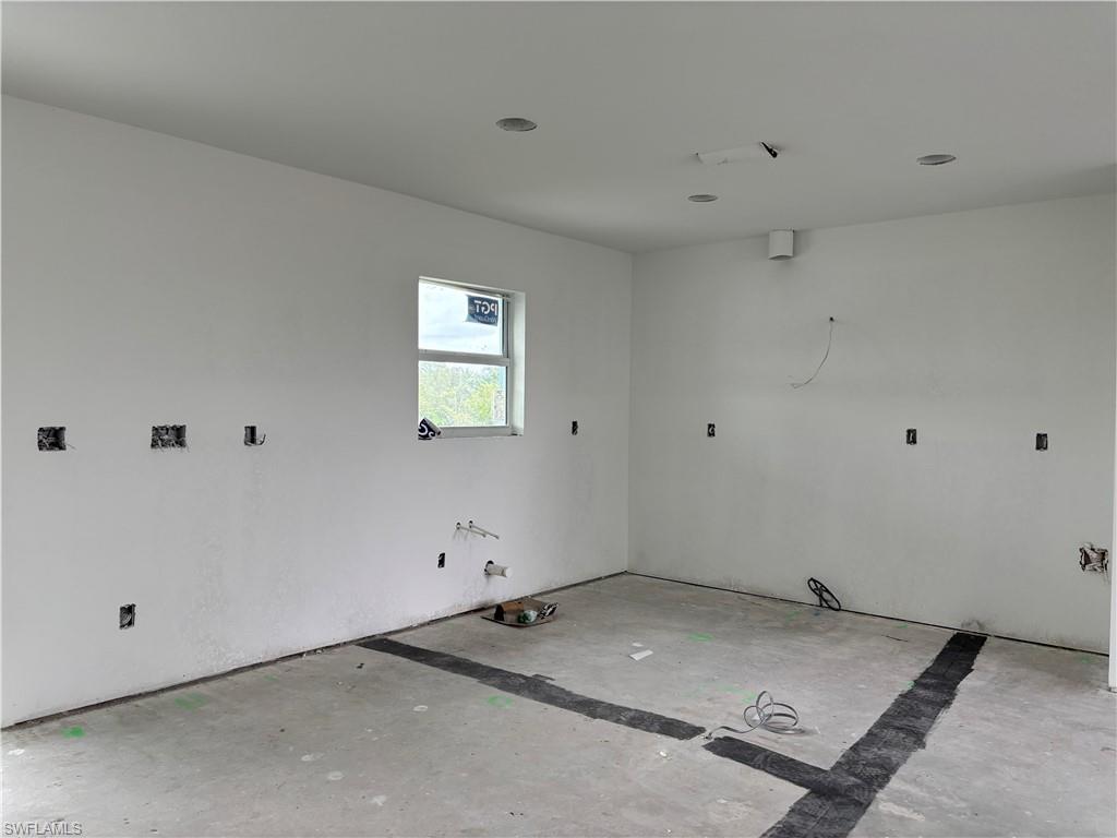 15256 Hennipen Cir Property Photo 10