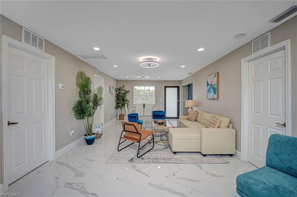 103 Tropical Shore Way Property Photo 9