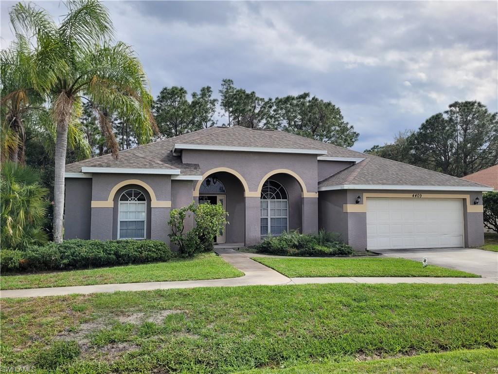 4409 Varsity Lakes DR Property Photo 1