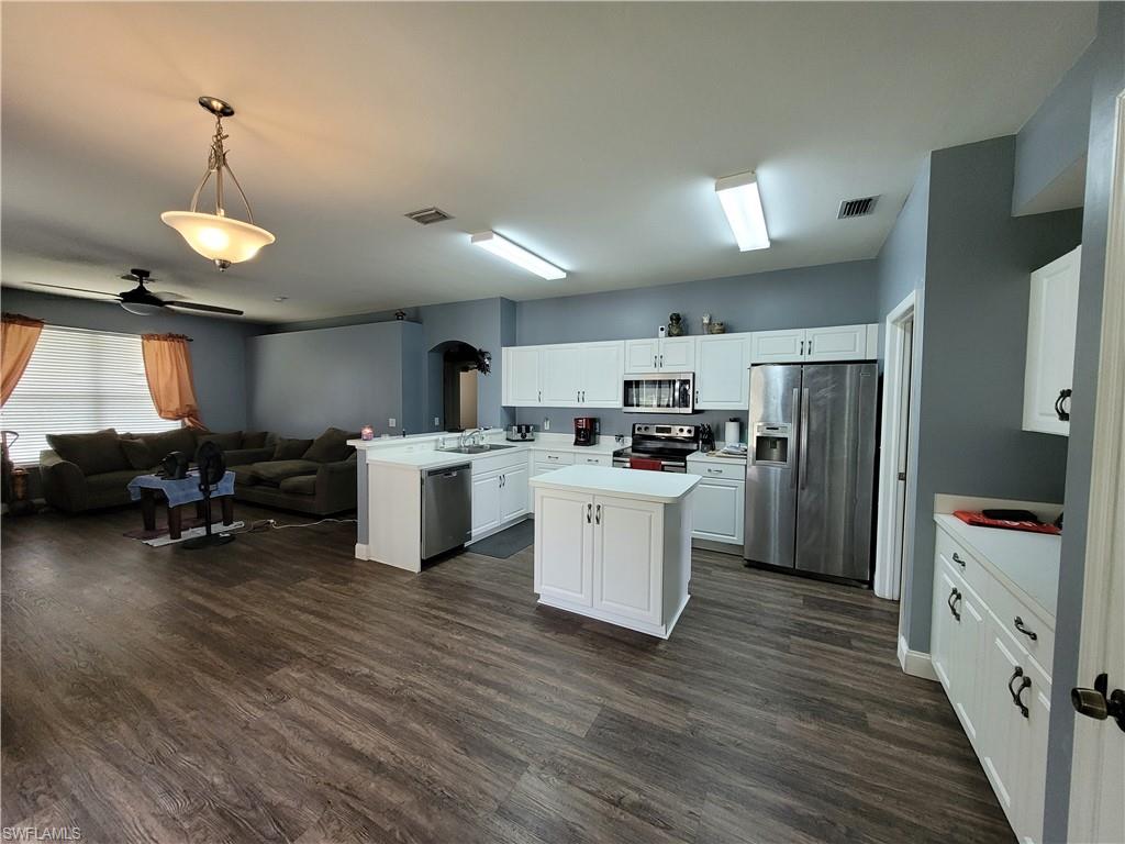 4409 Varsity Lakes Dr Property Photo 15