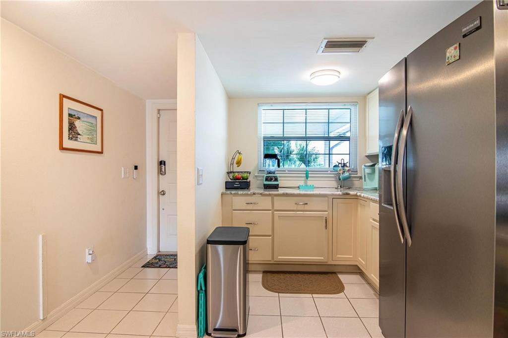 3711 Del Prado Blvd S 8 Property Photo 3