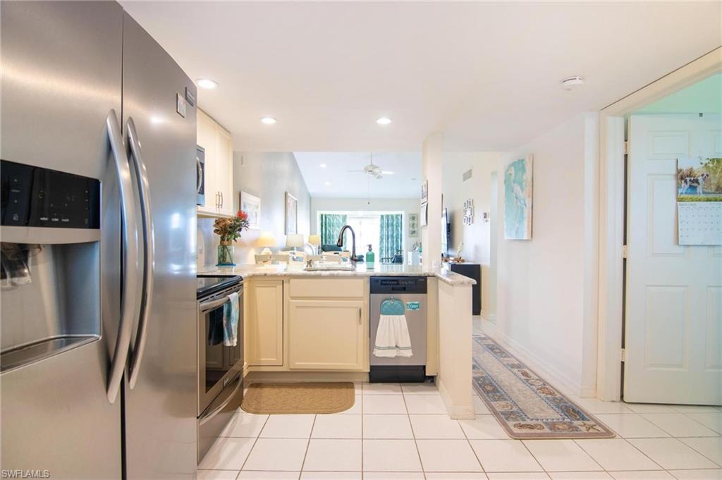3711 Del Prado Blvd S 8 Property Photo 6