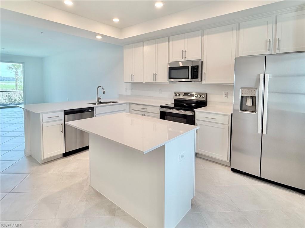 15285 Green Acres 415 Property Photo 2