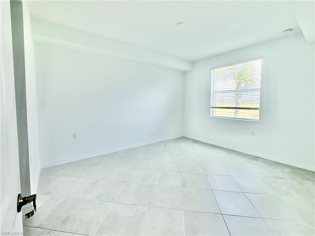 15285 Green Acres 415 Property Photo 5