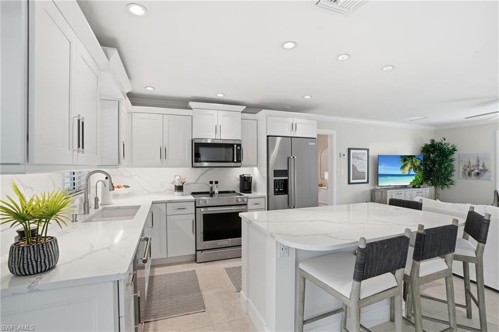 20 Bayview Blvd Property Photo 9
