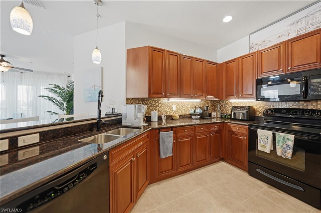 17288 Acapulco Rd 421 Property Photo 14