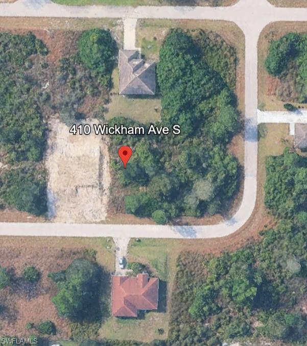 410 Wickham Ave S Property Photo 3