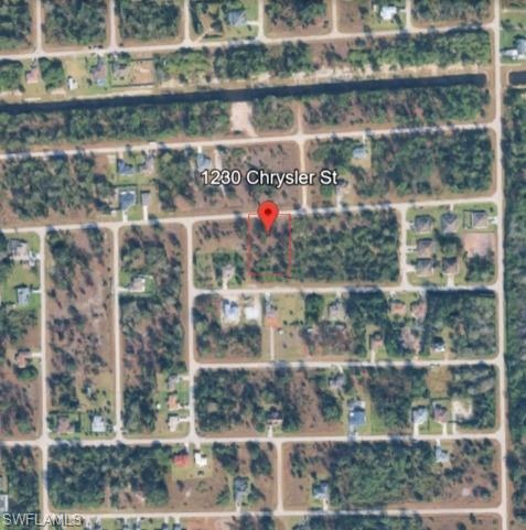 1230 Chrysler St Property Photo 1