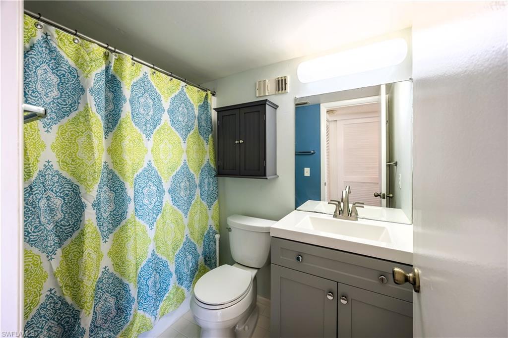 6220 Augusta Dr 309 Property Photo 6