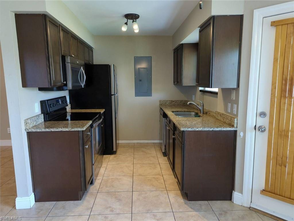 1503 Sw 48th Ter Property Photo 6