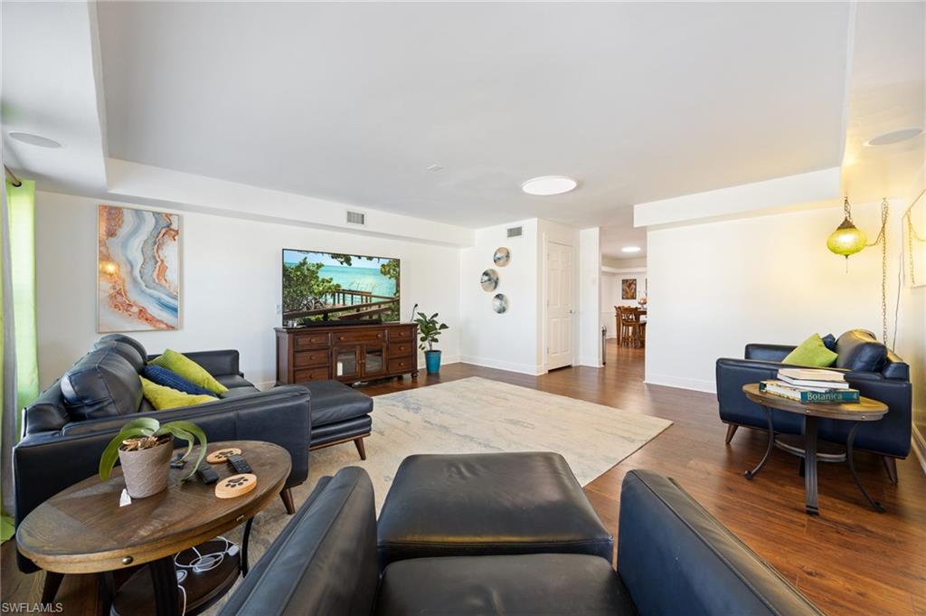 14051 Campus St Property Photo 12