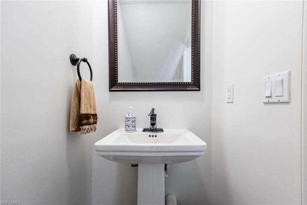 14051 Campus St Property Photo 20