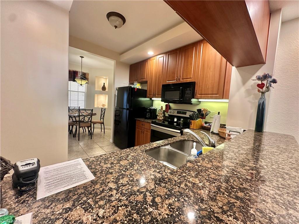 1133 Van Loon Commons Cir 203 Property Photo 6