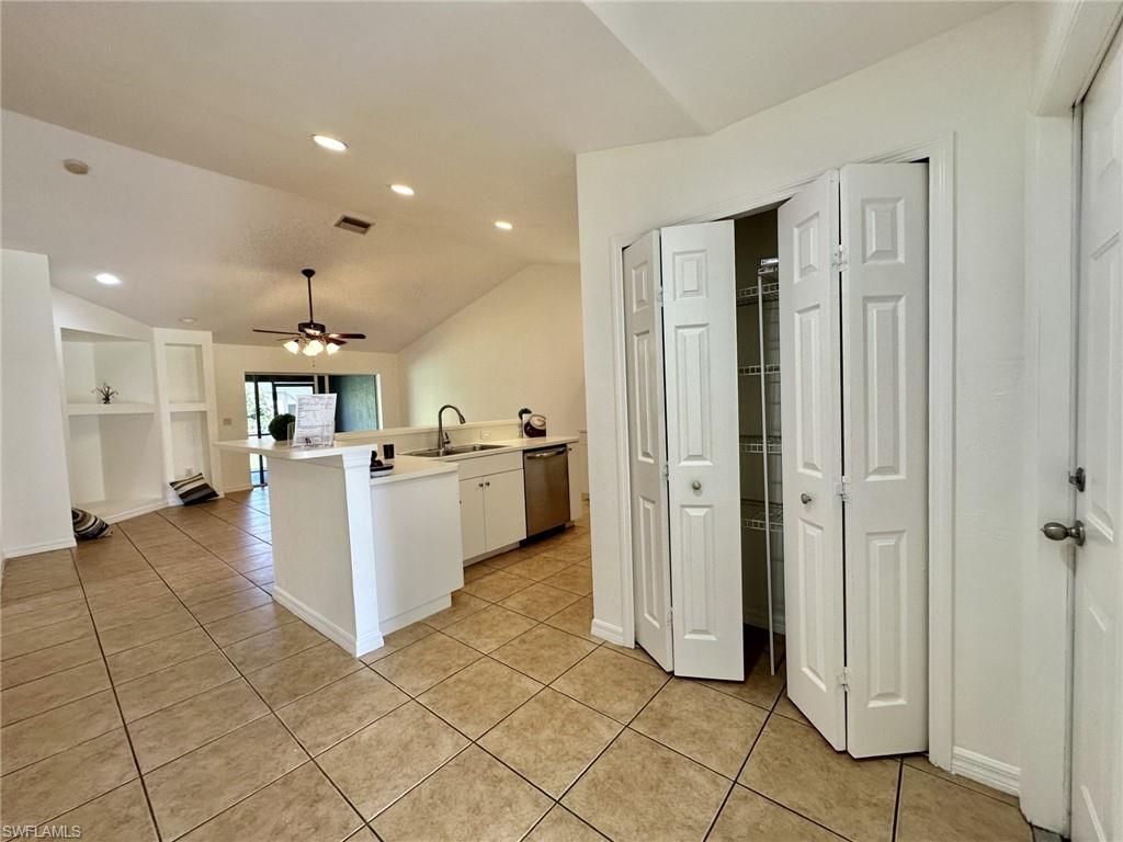 4317 Sw Santa Barbara Pl Property Photo 13