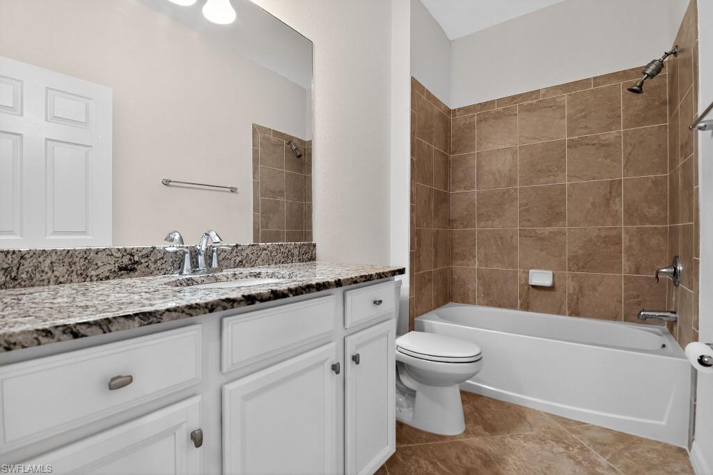 17604 Wayside Bend Property Photo 14