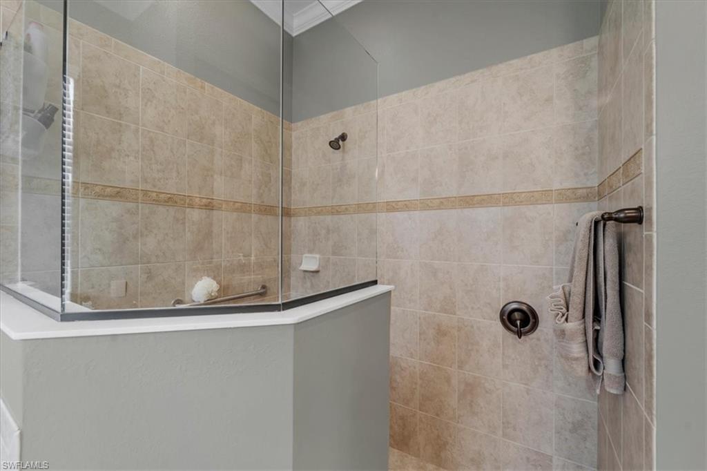 11015 Longwing Dr Property Photo 29