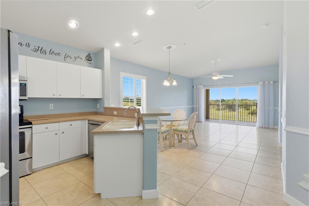 4013 Palm Tree BLVD 401 Property Photo 1