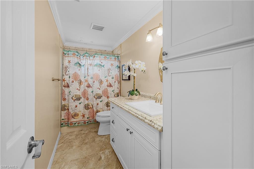 7815 Bocilla Ln Property Photo 14