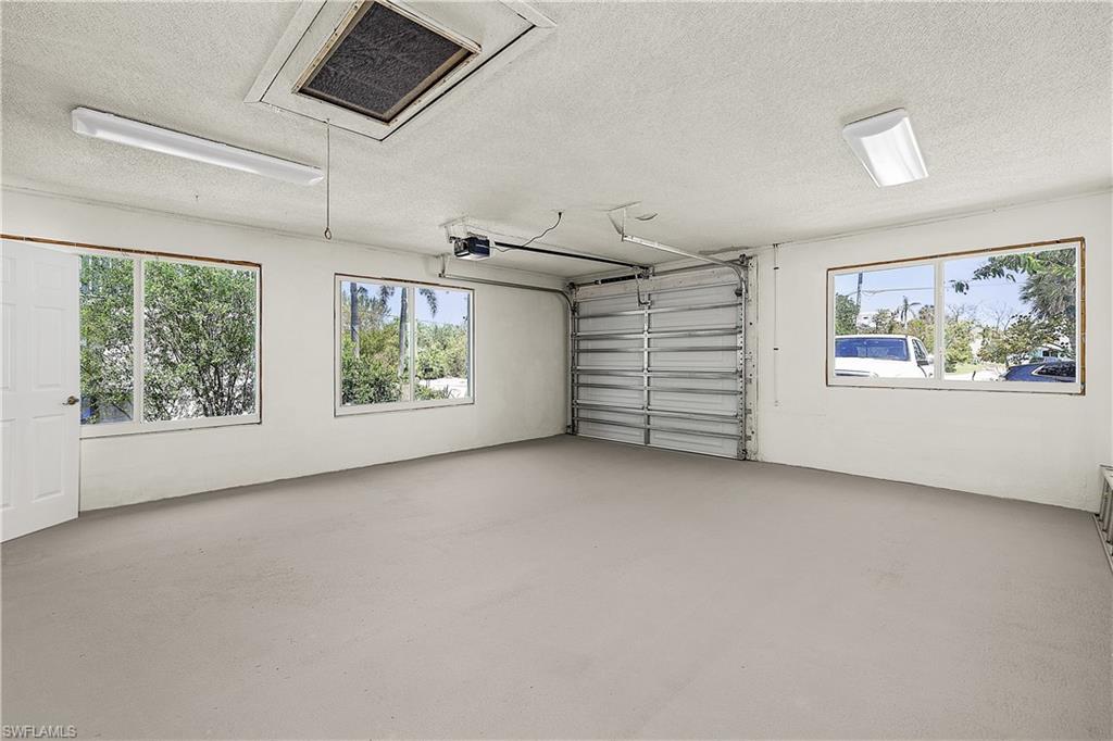 7815 Bocilla Ln Property Photo 26