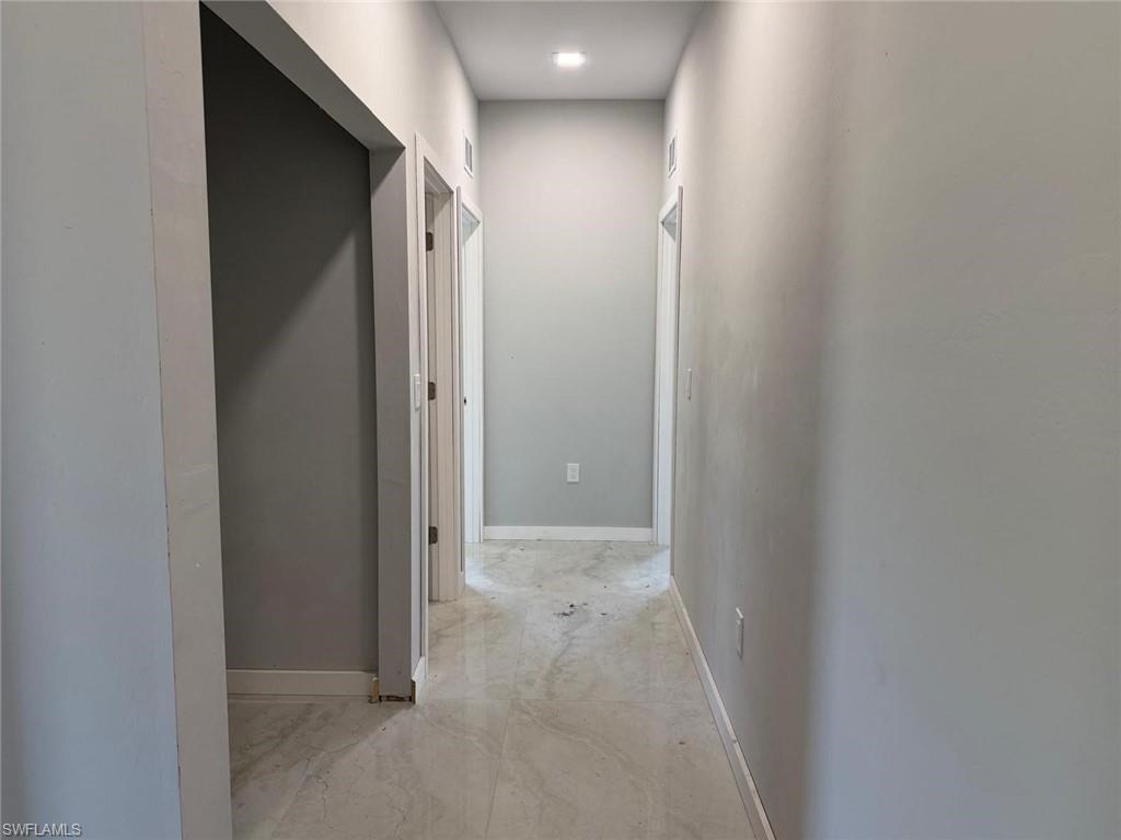 484 Westdale Ave Property Photo 19