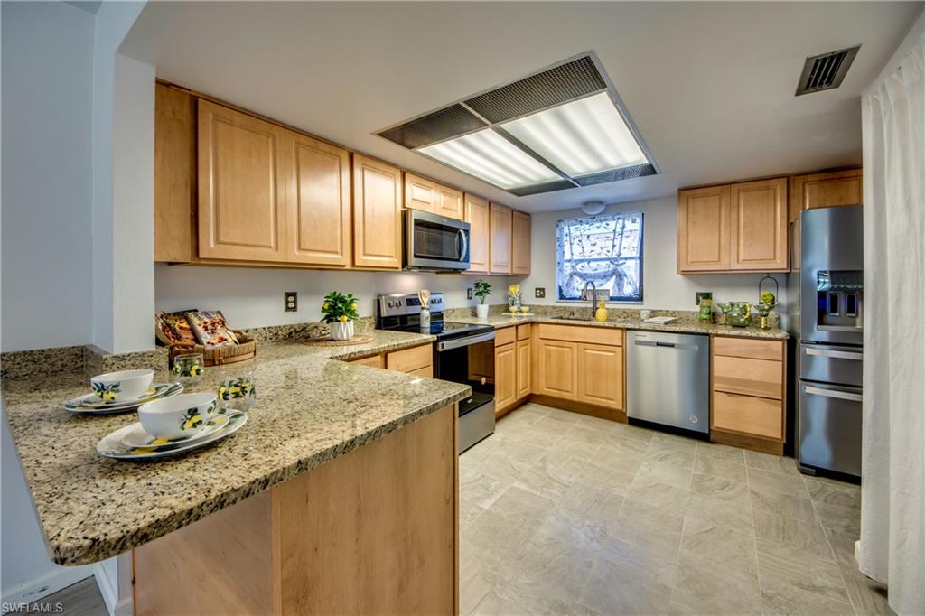 15350 Moonraker Ct 304 Property Photo 4