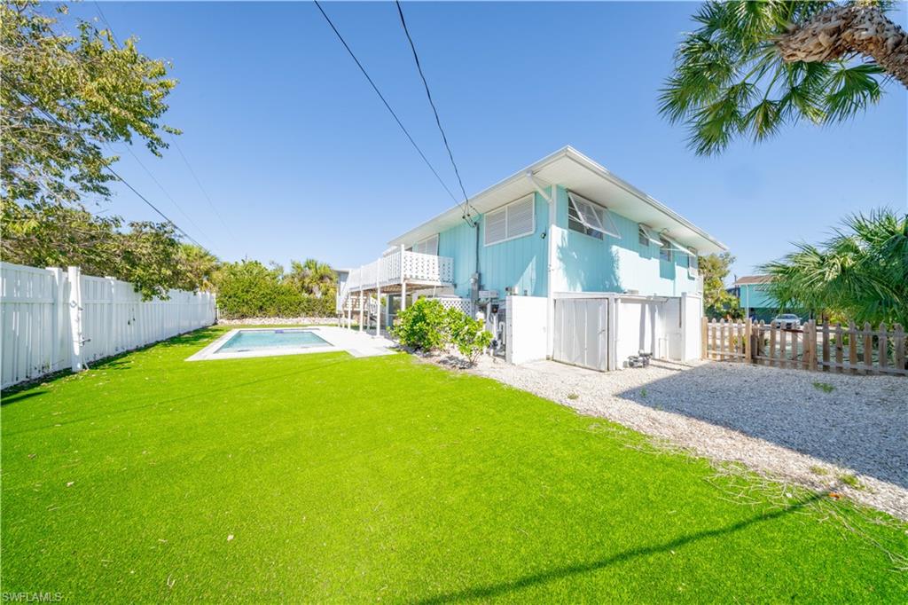 119 Andre Mar Dr Property Photo 17