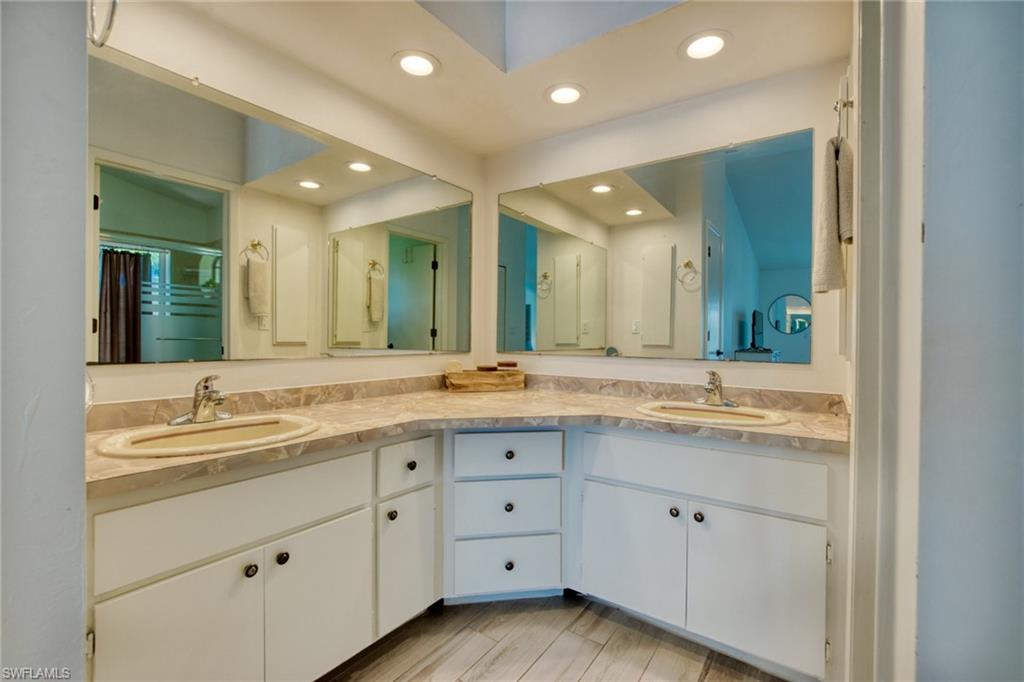 5004 Sw 5th Pl Property Photo 14