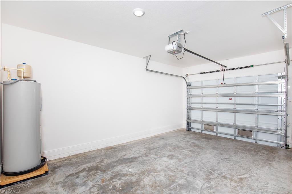 10536 Fountain Palm Cir Property Photo 16
