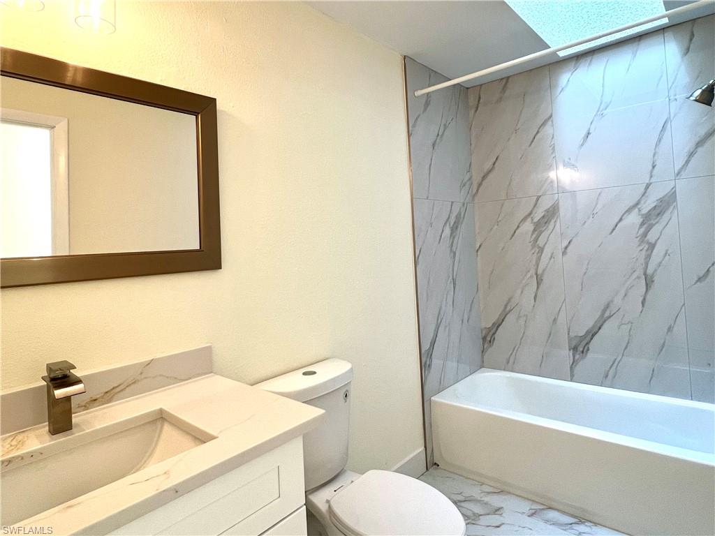 17503 Village Inlet Ct Property Photo 12