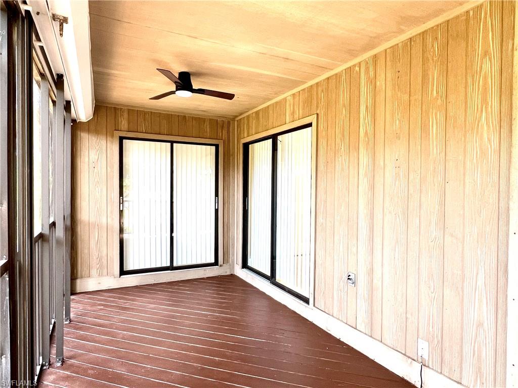 17503 Village Inlet Ct Property Photo 25