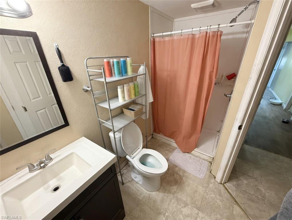 815 Riverside Dr Property Photo 9