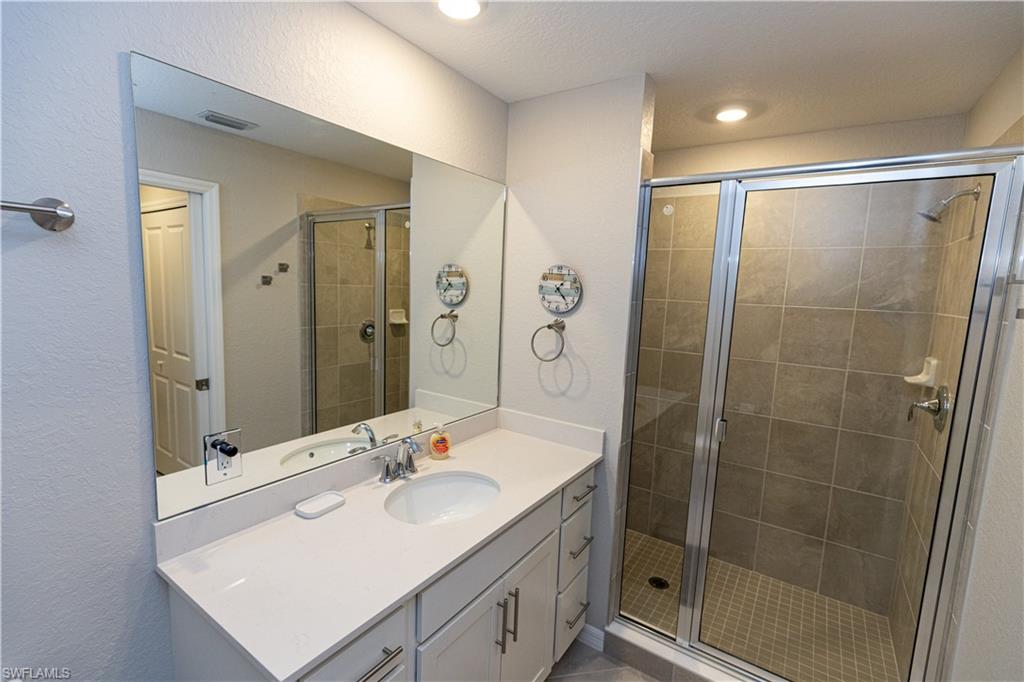 15405 Green Acres Ave 2327 Property Photo 5