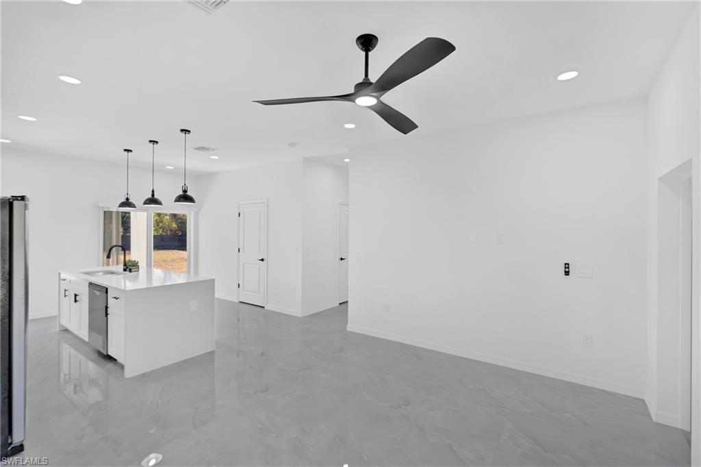 30095 Beech Rd Property Photo 10