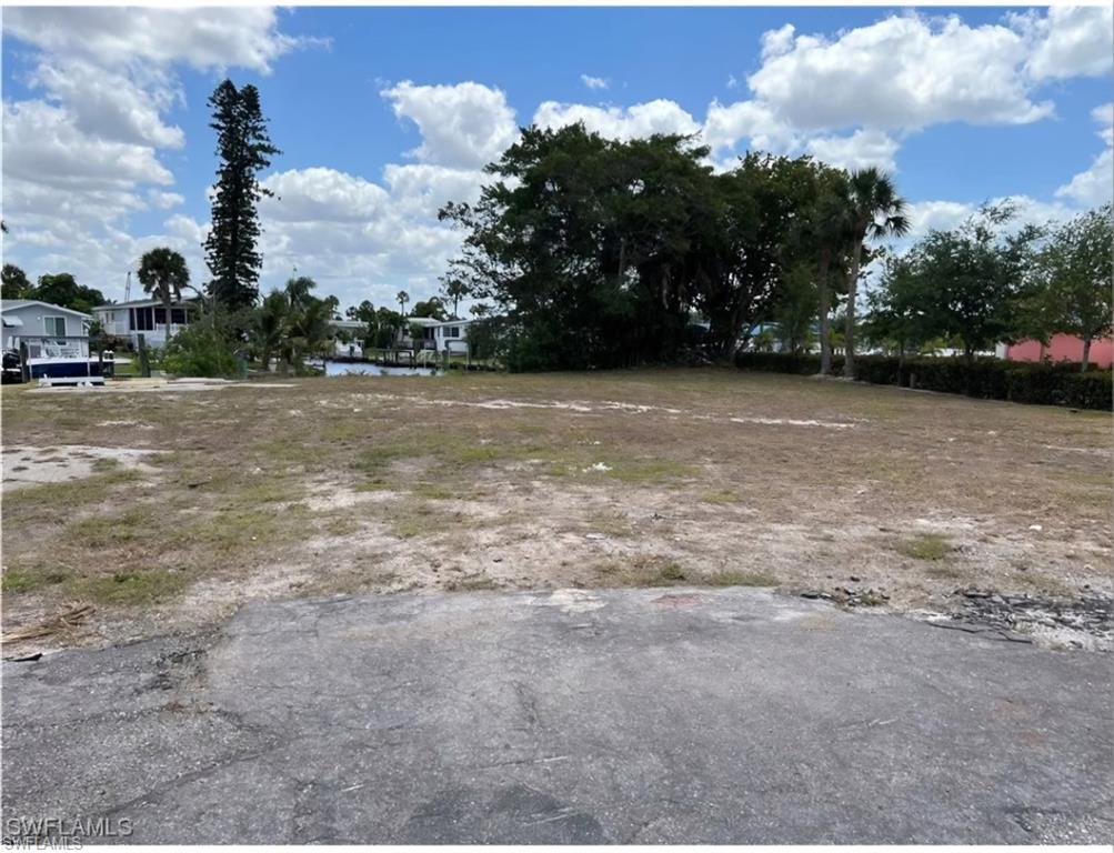 17637 San Carlos Blvd Property Photo 2